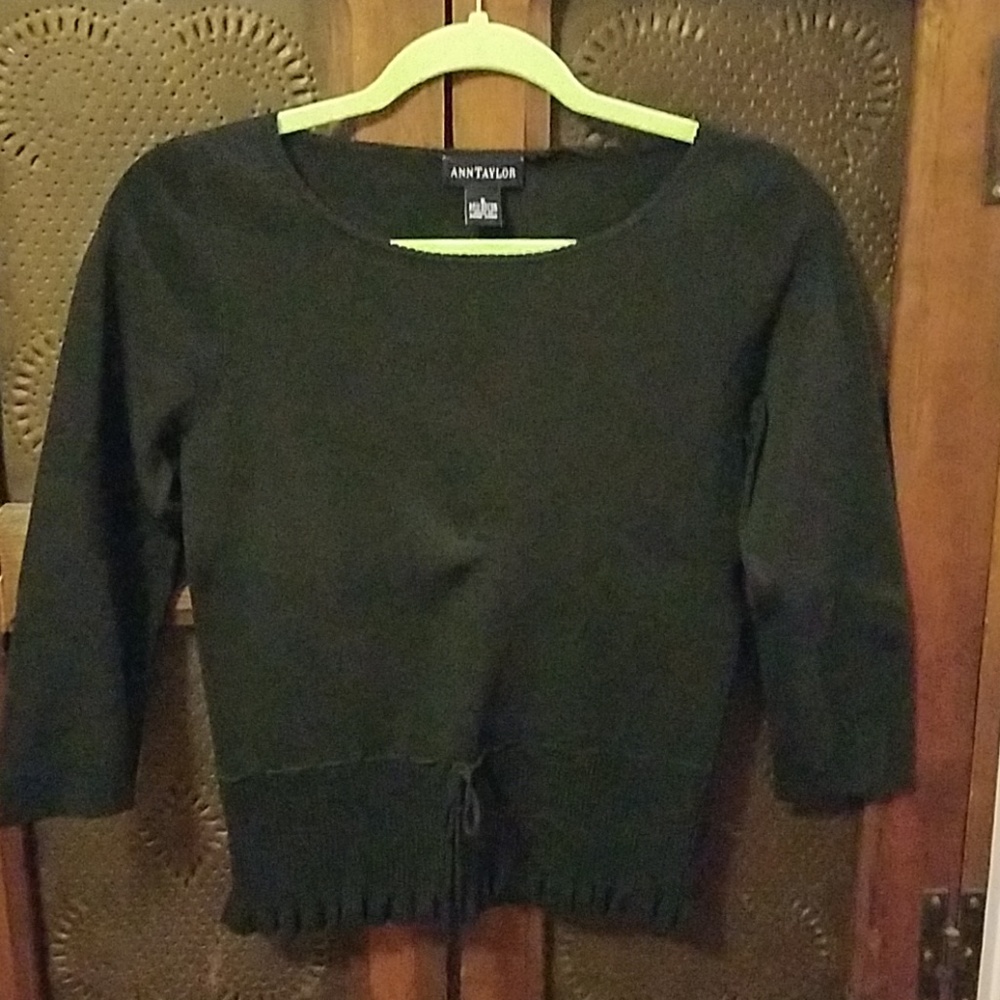 Ann Taylor sweater, size small